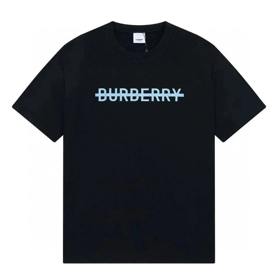 Burberry T-shirt in Black