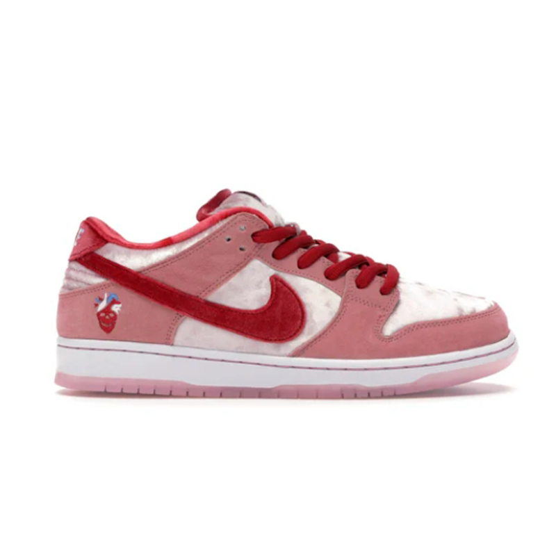 Nike SB Dunk Low StrangeLove Skateboards Men's