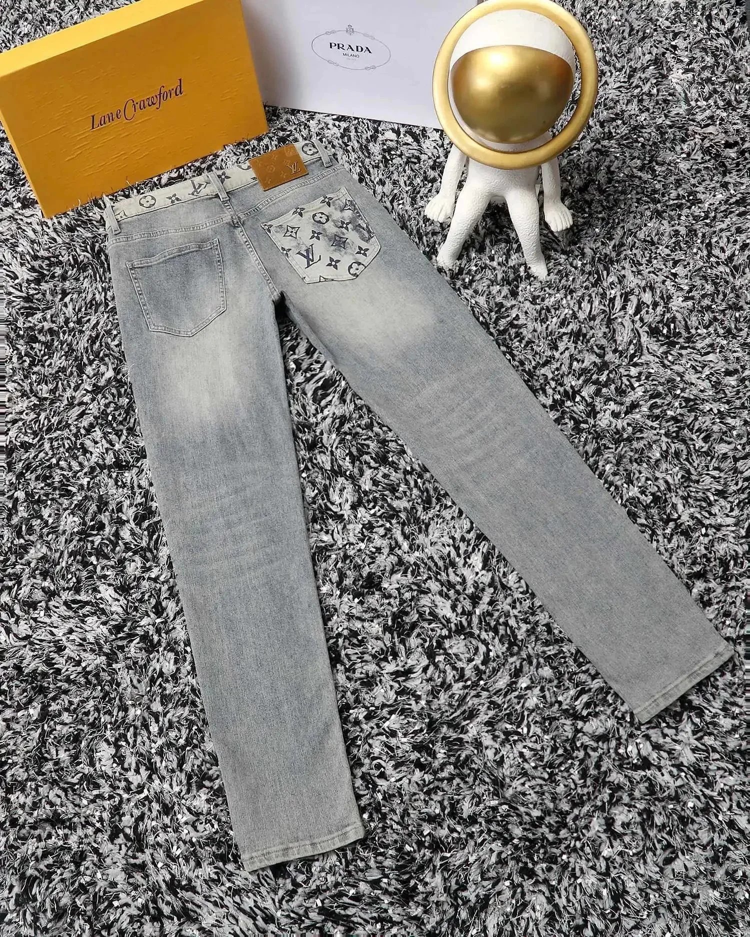 020301003
