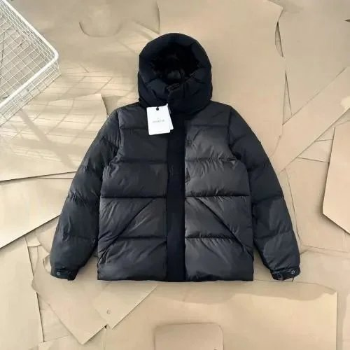 连帽短款羽绒服