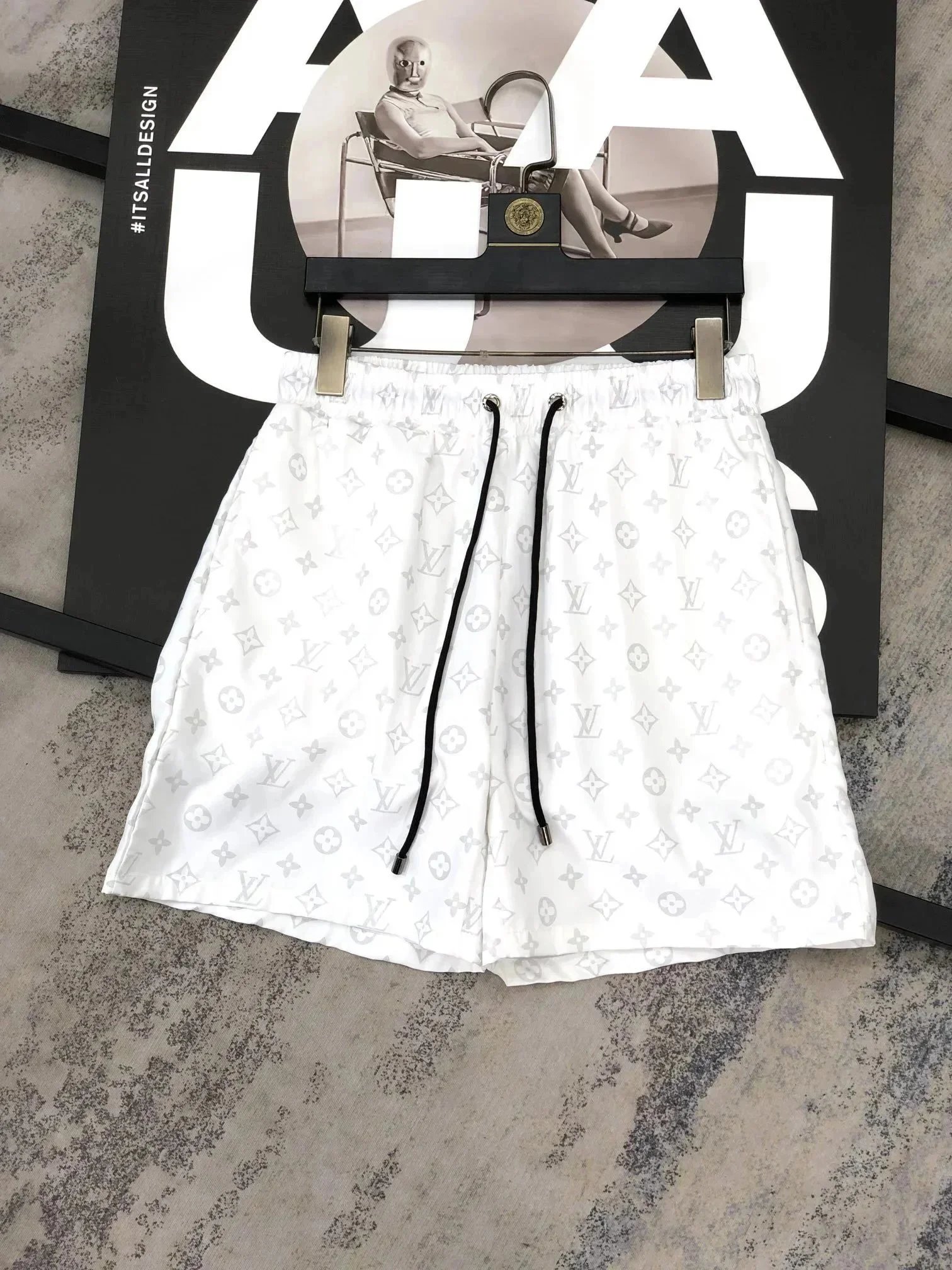 03.