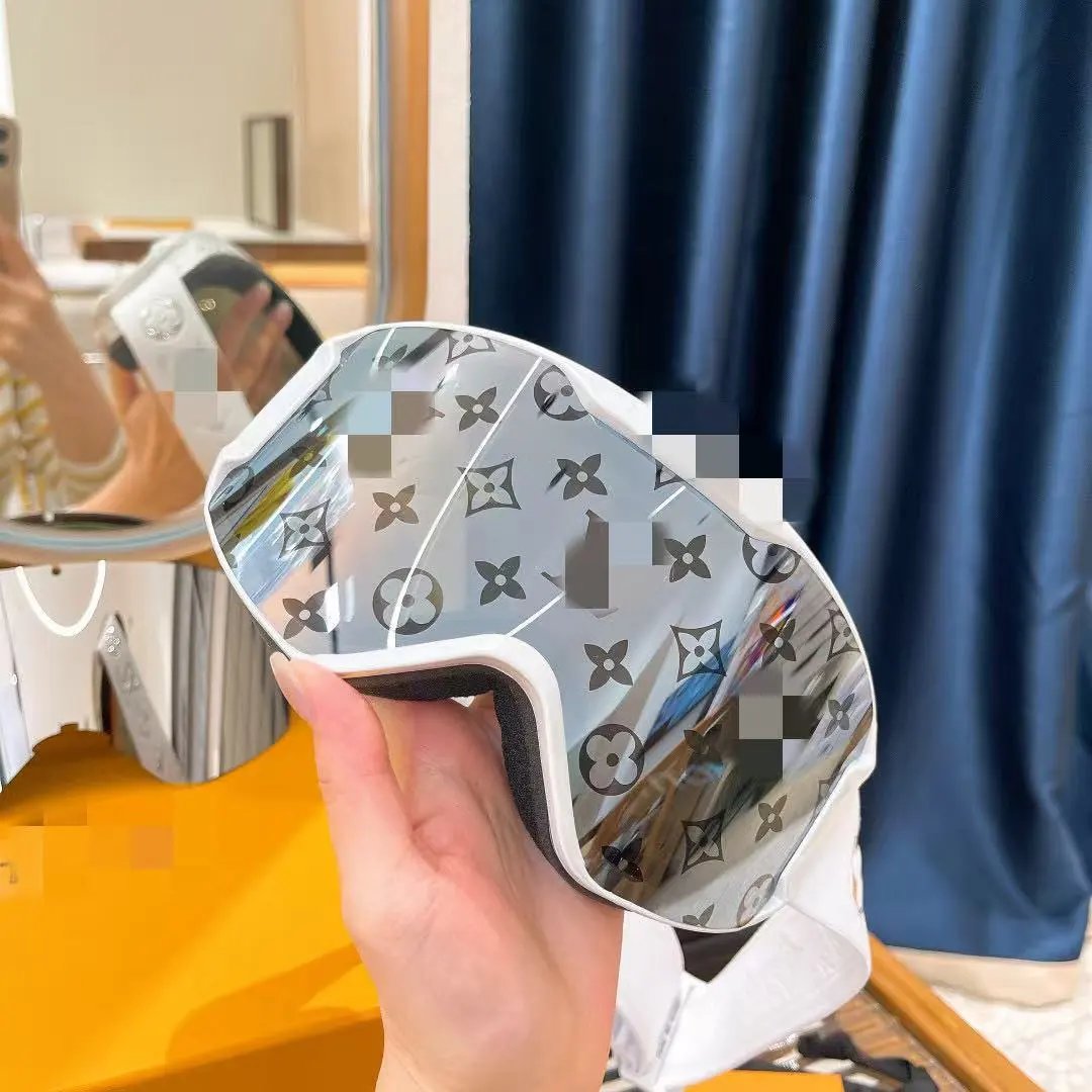 18 新款白色