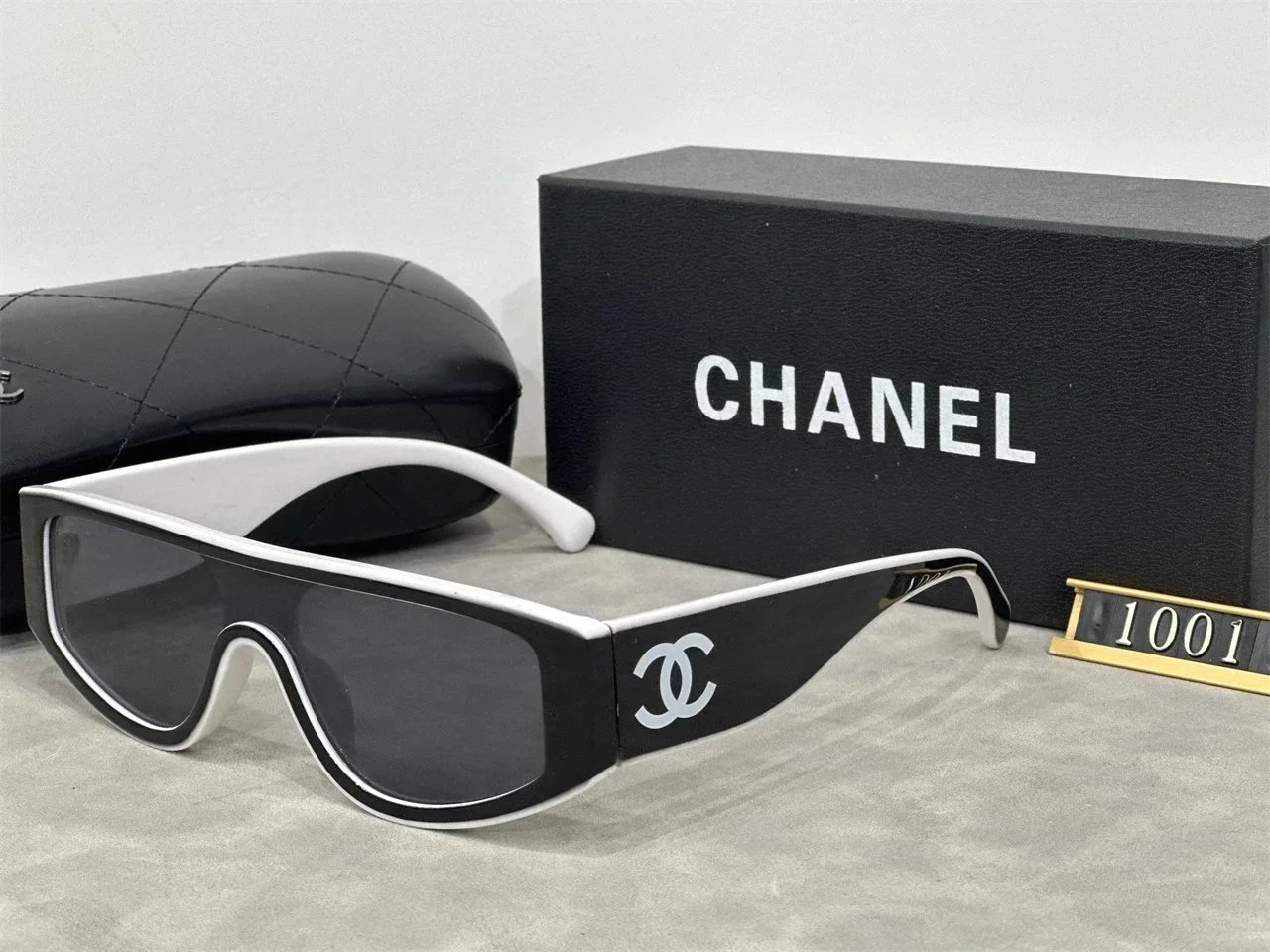 01