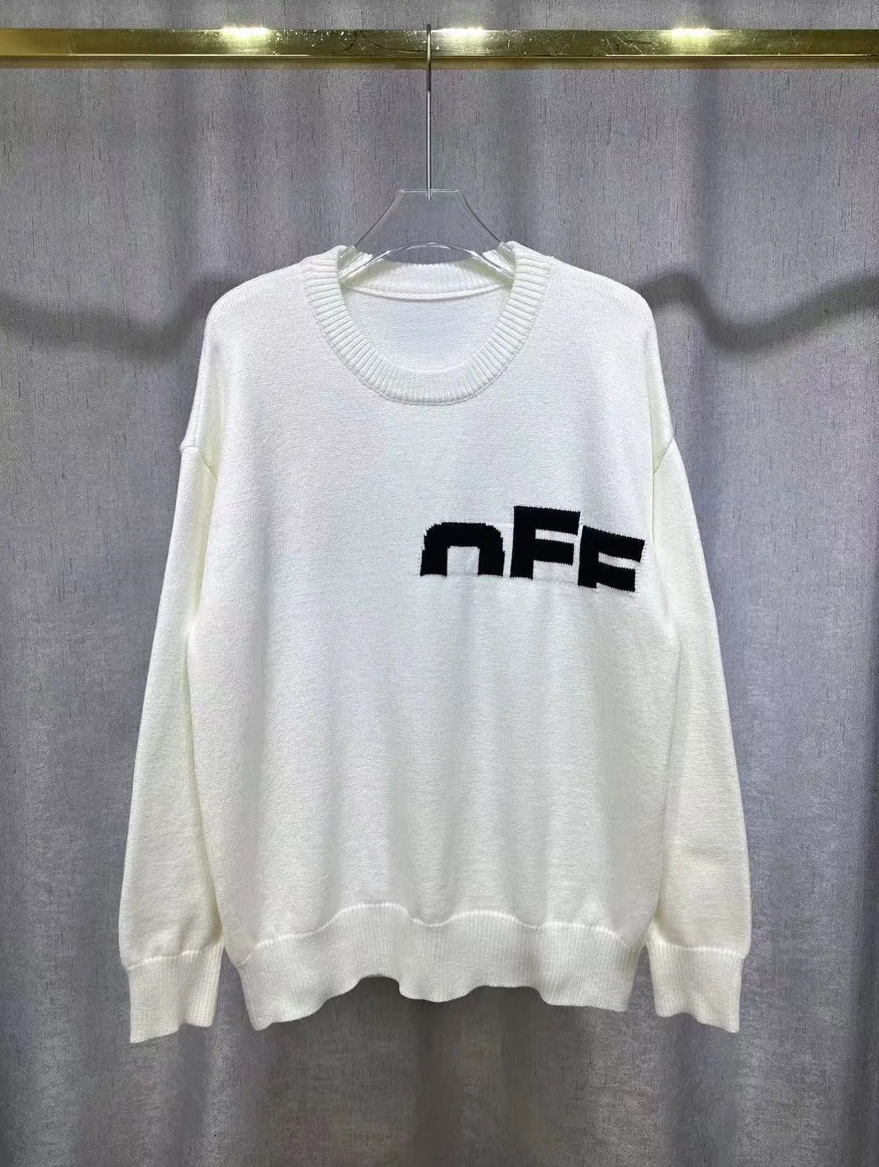 419#白色