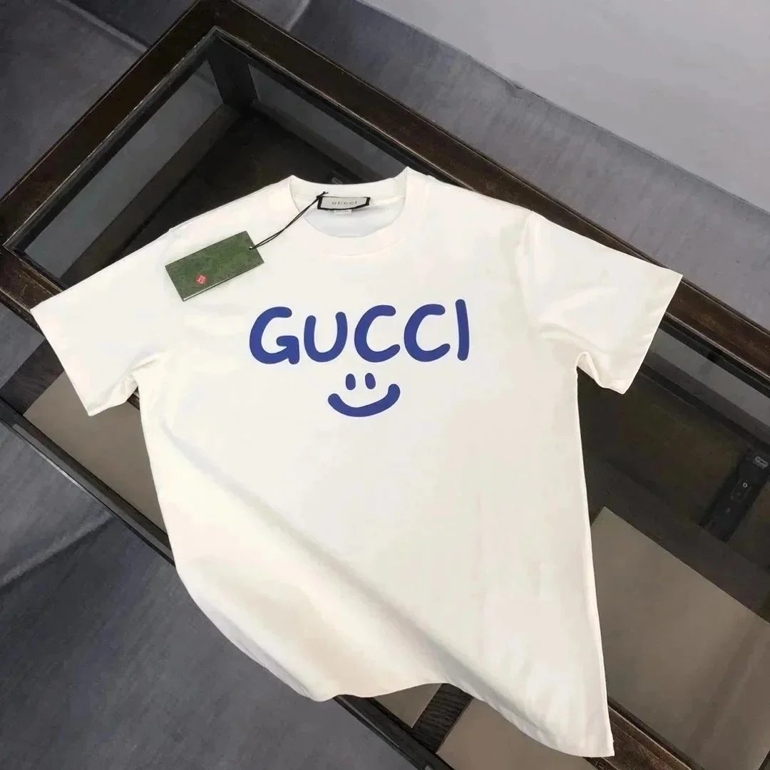 39白色