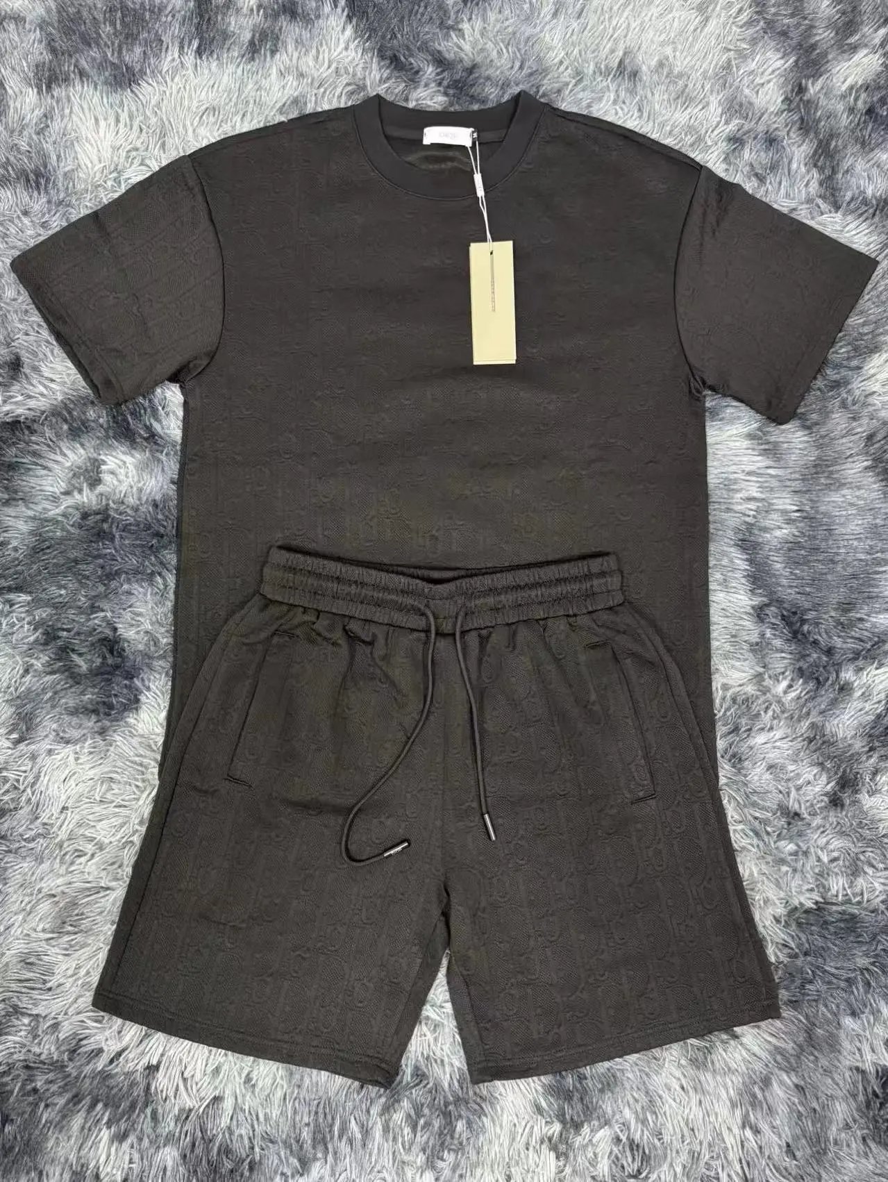Dior02