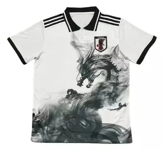 黑白色日本