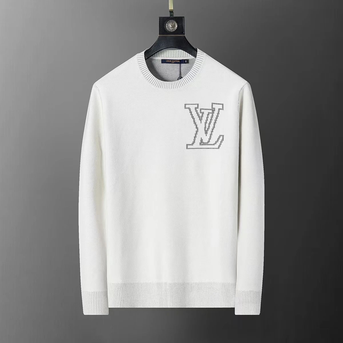 LV 白色毛衣