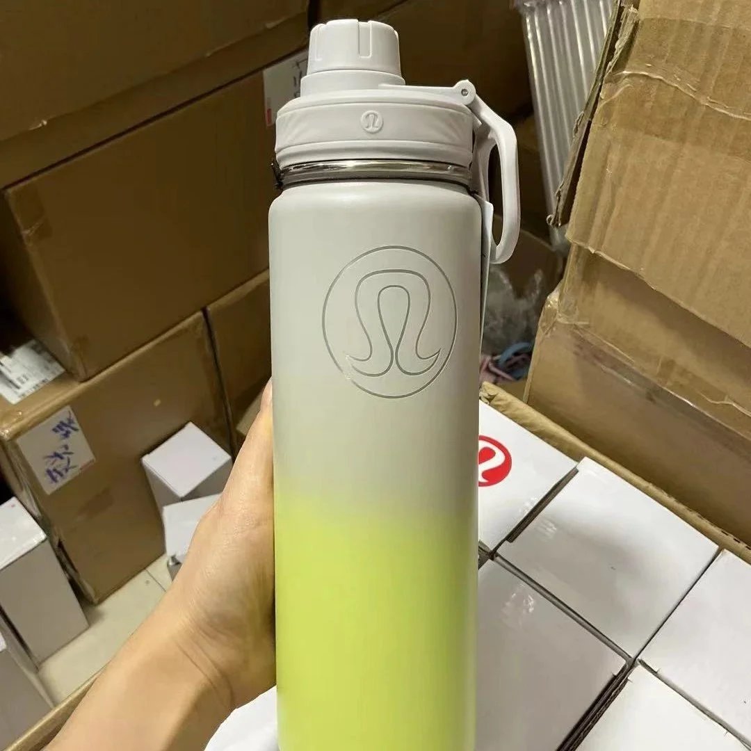 炫彩白