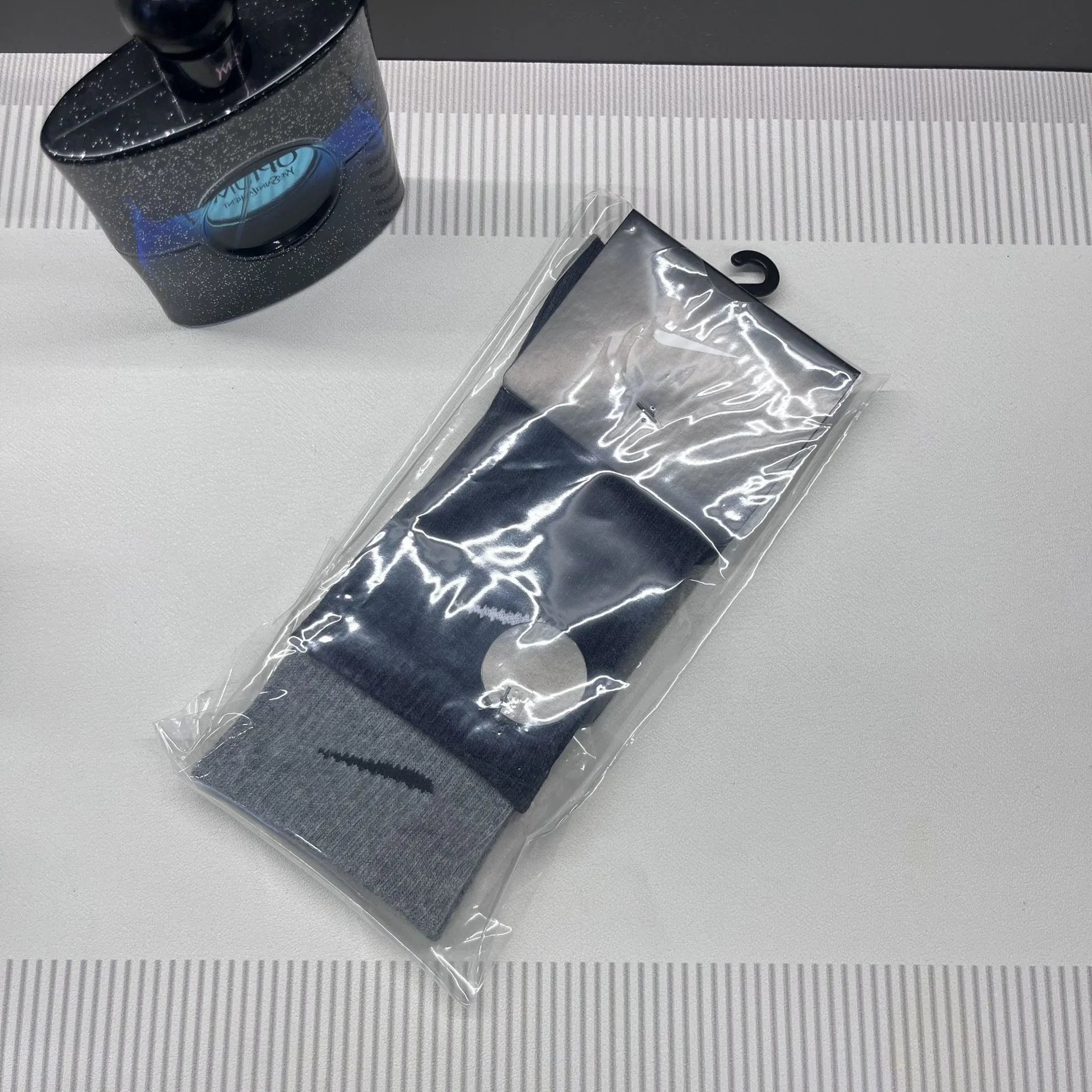 长筒双螺口黑灰