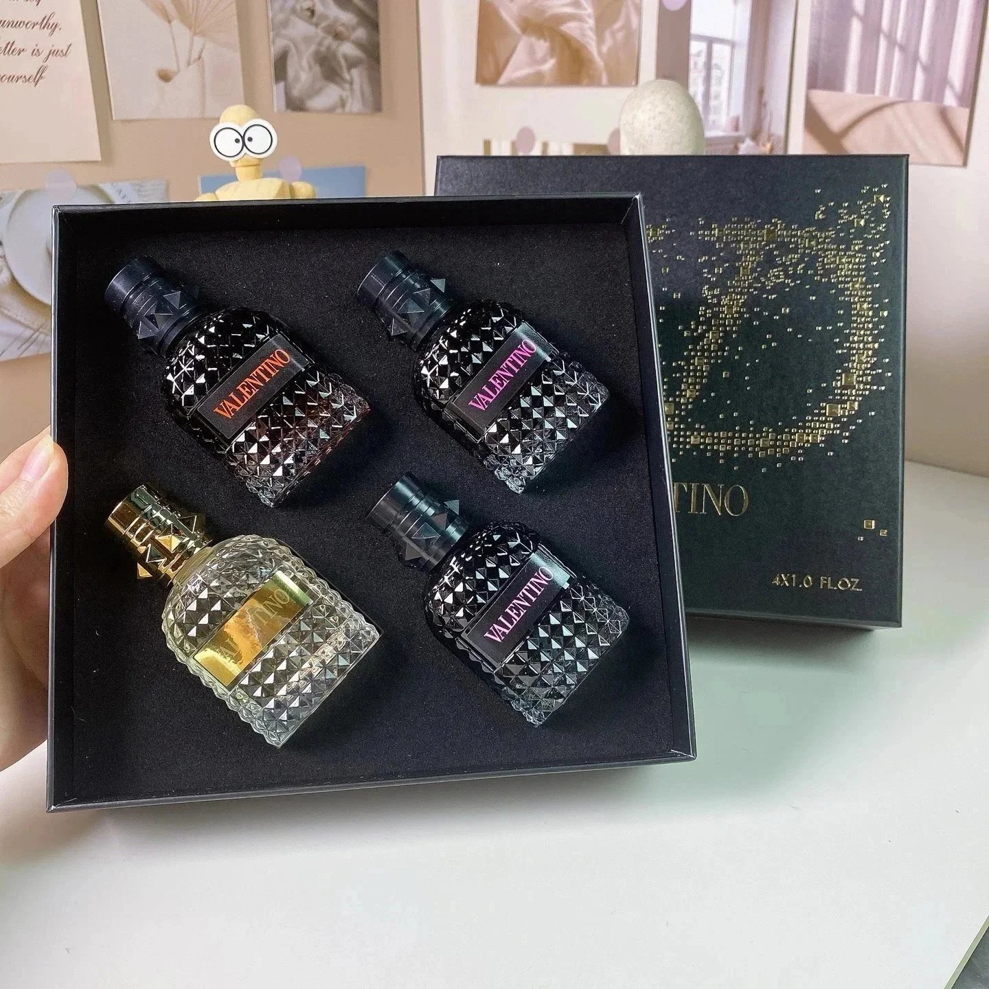 华伦天奴香水黑盒-30ml*4带喷头