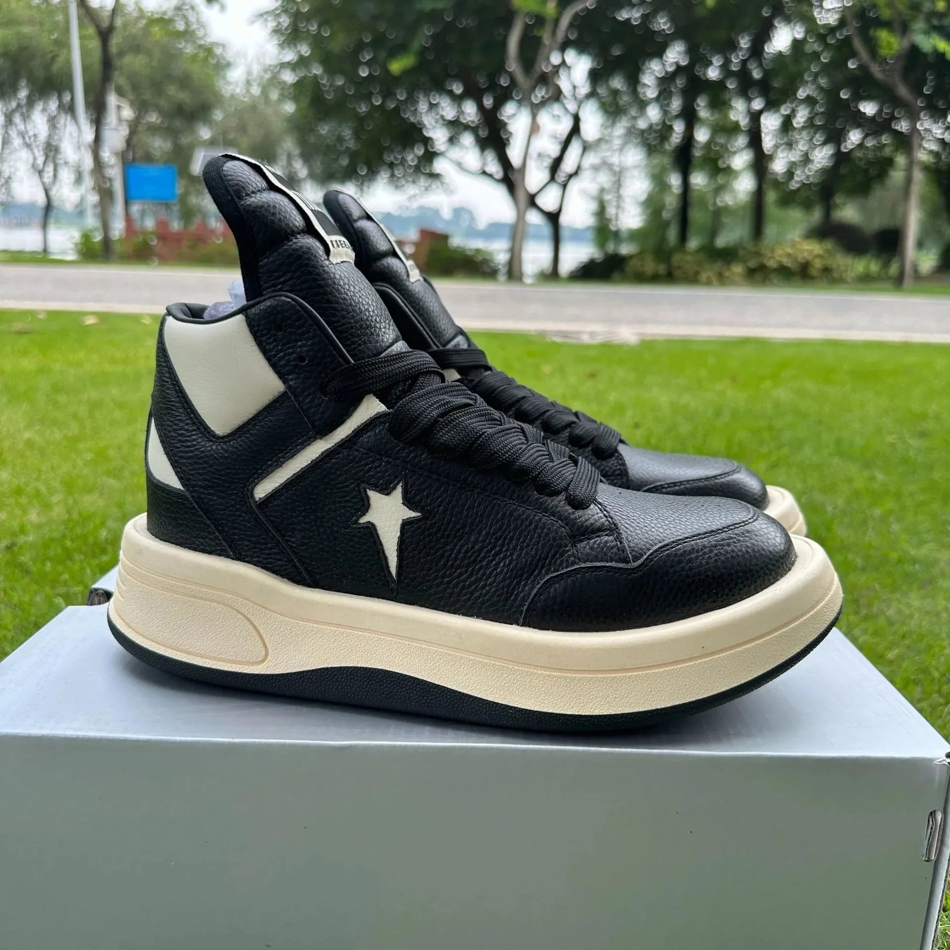 10黑色
