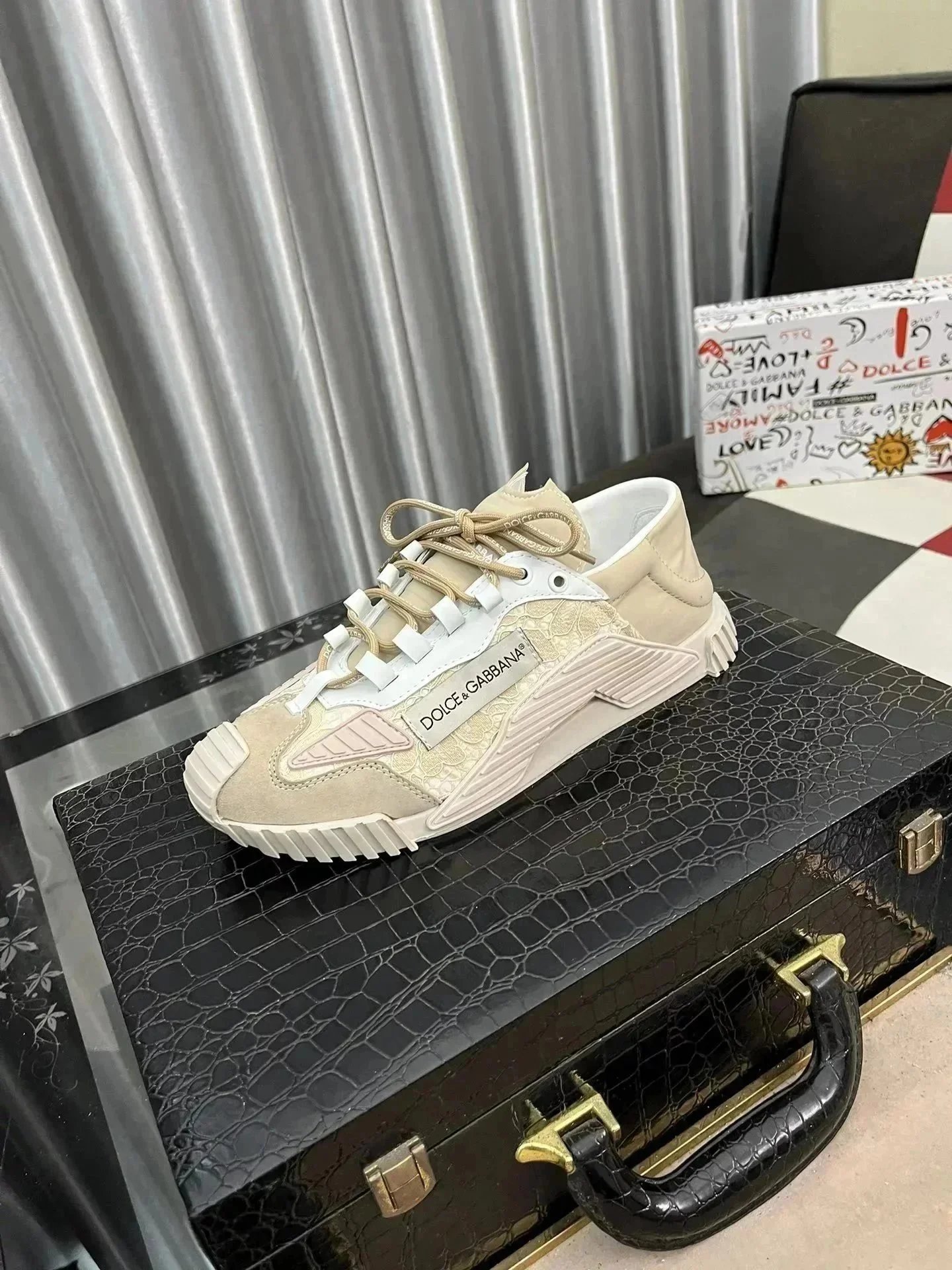 35杏色005