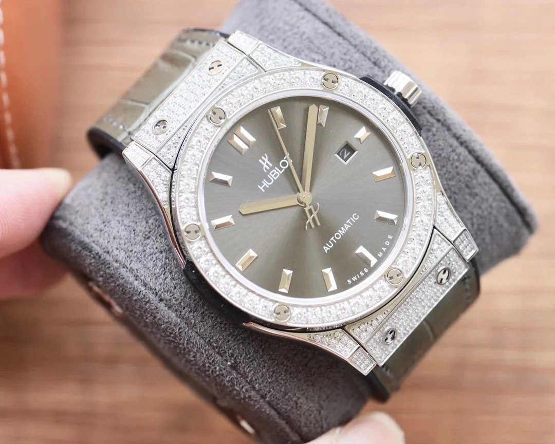 Hublot Classic Fusion Automatic Diamond Watch for Men